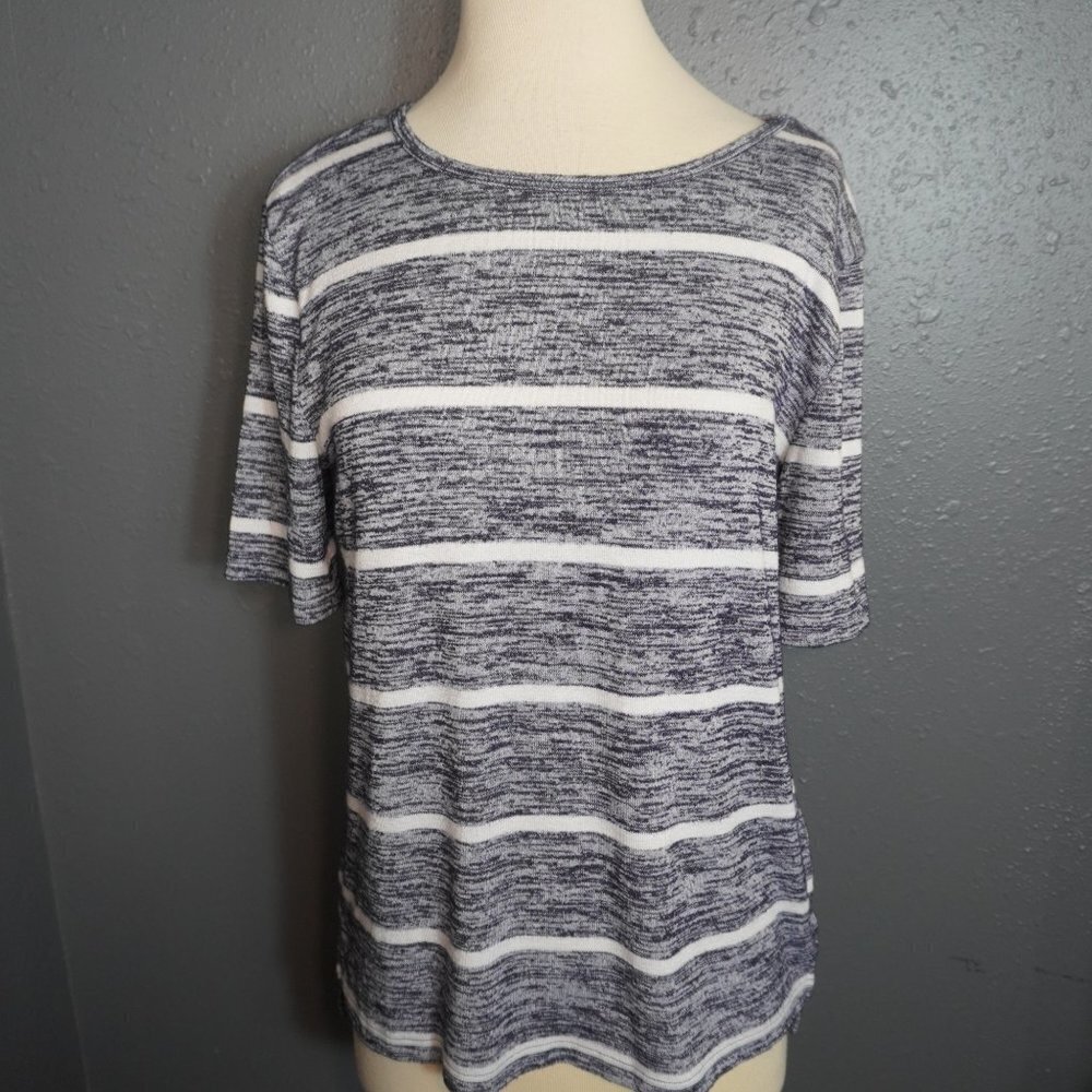 Banana Republic Womens Stripe Bundle (2) Luxespun Short Sleeve Shirts Size Small - Picture 2 of 7